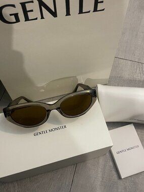 Authentic Gentle Monster Rococo Transparent Grey Cat-Eye Sunglasses | Full Set